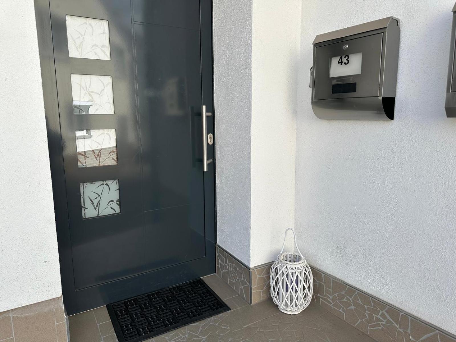 Wohnung In Muelheim-Kaerlich Exterior foto